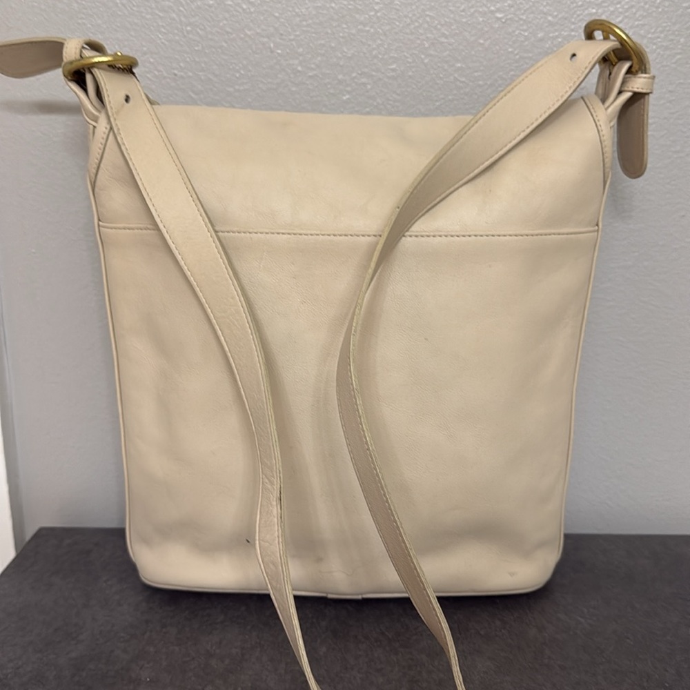 Coach whitney cream crossbody purse vintage - Picture 2 of 14